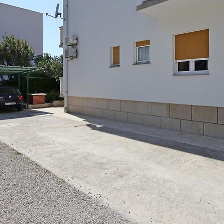 Apartments And Rooms By The Sea Banjol, Rab - 19692 Buitenkant foto