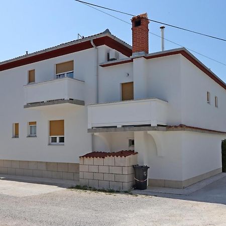 Apartments And Rooms By The Sea Banjol, Rab - 19692 Buitenkant foto